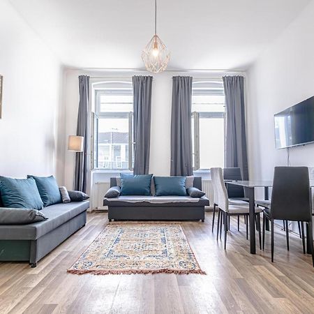 Explore Vienna 2Br And 1Lr Retreat Near Westbahnhof Экстерьер фото
