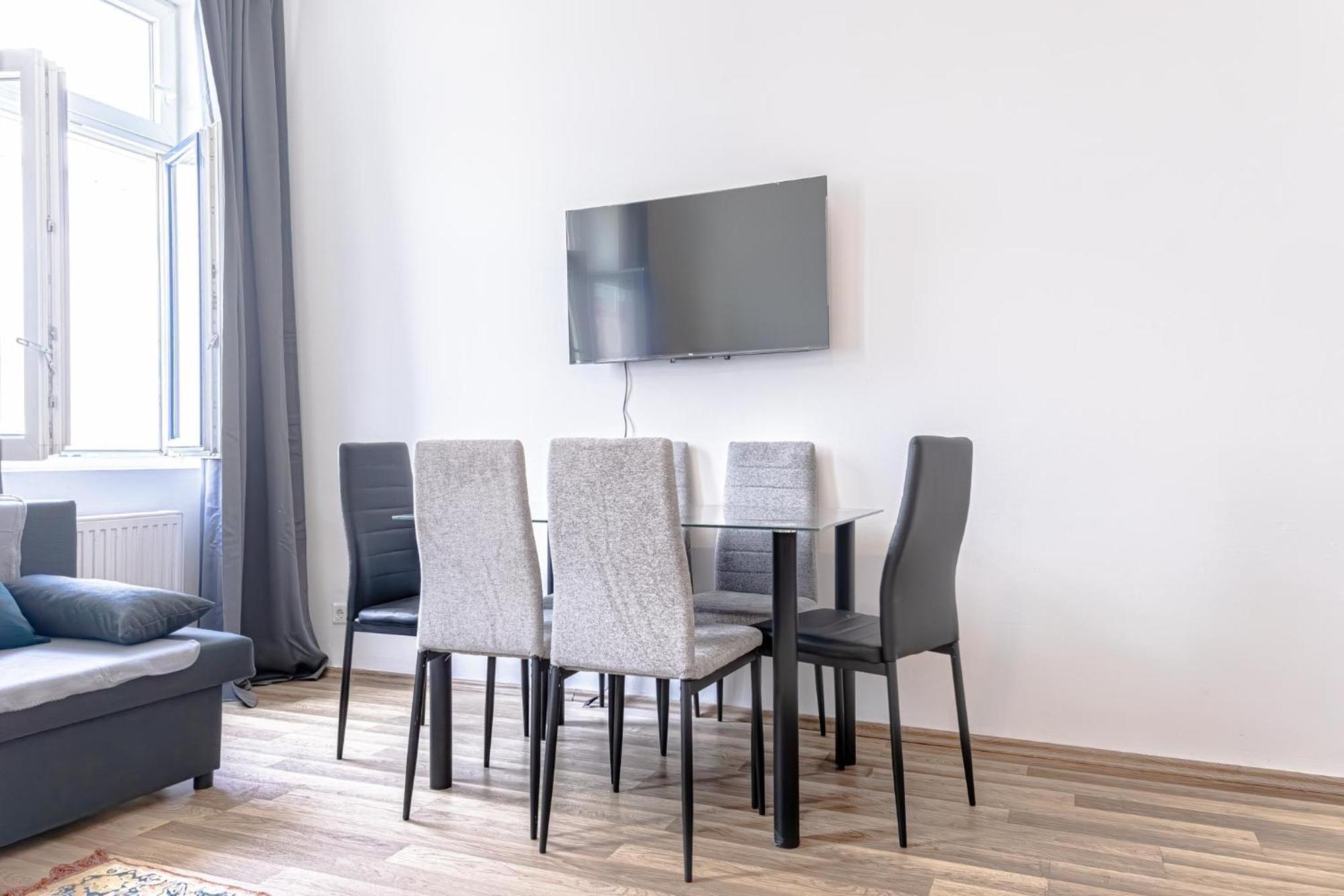 Explore Vienna 2Br And 1Lr Retreat Near Westbahnhof Экстерьер фото