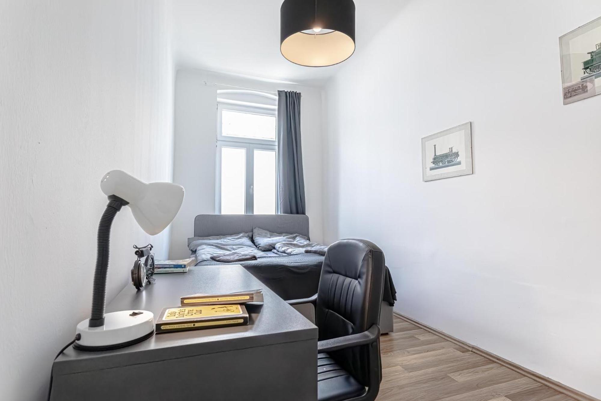 Explore Vienna 2Br And 1Lr Retreat Near Westbahnhof Экстерьер фото